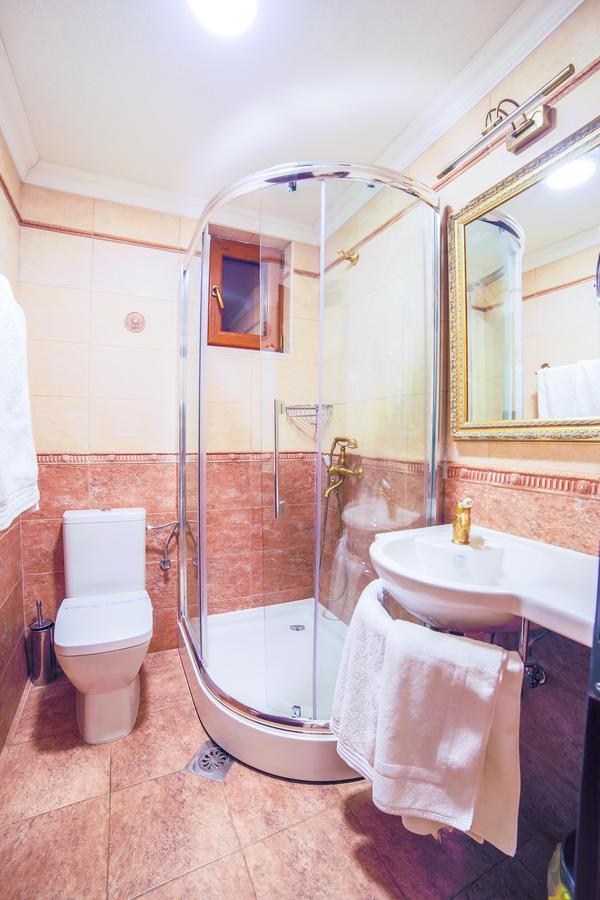 Apartments Risteski Ljubaništa المظهر الخارجي الصورة